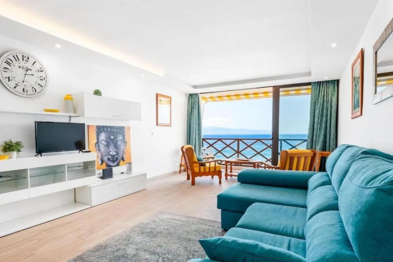 Neptuno Ocean Front Suite Puerto de Santiago  Apartment Puerto de Santiago (Tenerife)